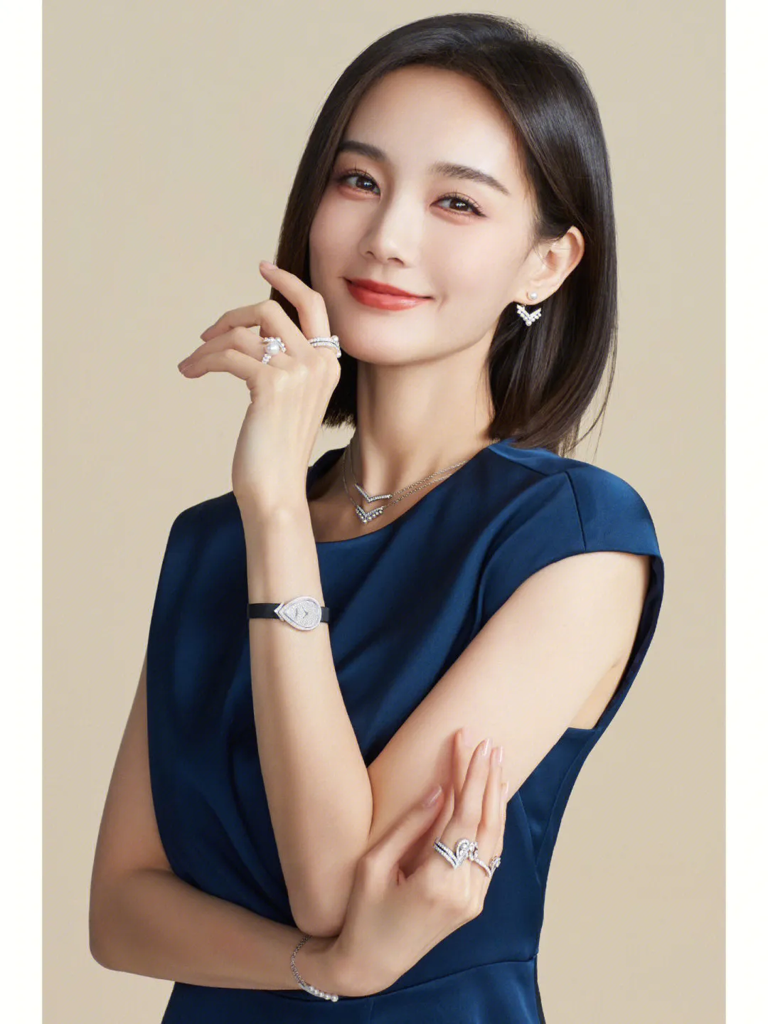 如何帮助宝宝轻松洗脸和吃饭？发芽的食物有什么好处？