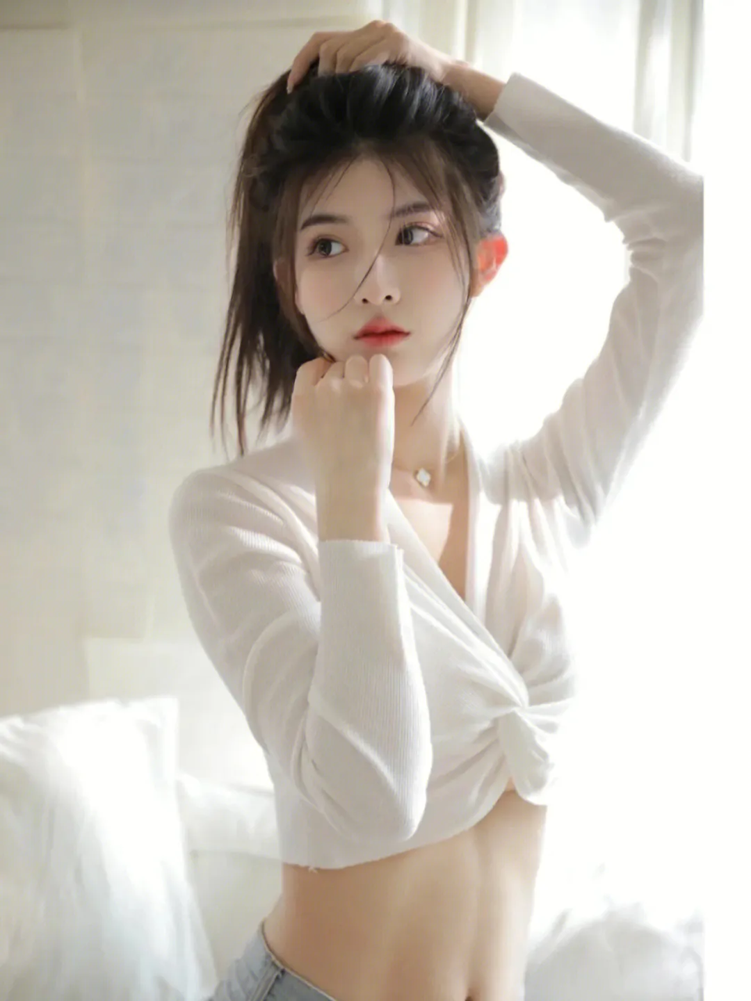 保湿和美白，哪个化妆品更有效？